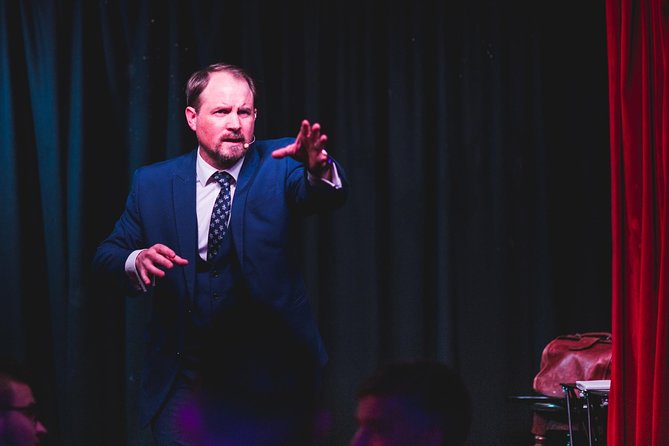 (9pm) The House Magicians Comedy & Magic Show - Smoke & Mirrors - What happens from 5:30 pm to 10:15 pm