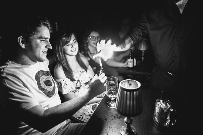 (9pm) The House Magicians Comedy & Magic Show - Smoke & Mirrors - Practical rules that affect your visit