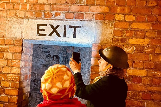 Air Raid Shelter + St. Nicholas Market Walking Tour - Why the guides are central to the experience