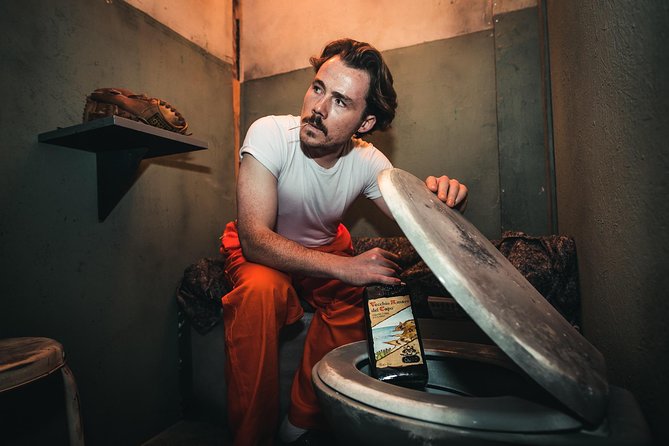 Alcotraz Prison Cocktail Experience in London - How the smuggled liquor becomes your cocktail