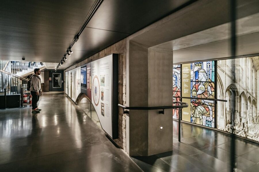 Bath: Bath Abbey and Discovery Centre Entry - Who will enjoy Bath Abbey most?