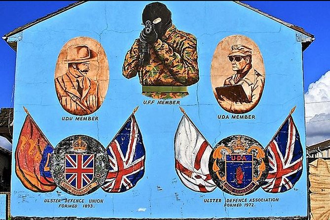 Belfast Political Tour-Conflicting Stories Walking Tour - The Shankill Road murals and memorials
