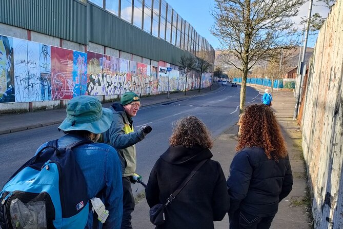 Belfast Troubles Tour: Walls and Bridges - Cathedral Quarter, Belfast Entries, and the city’s social life