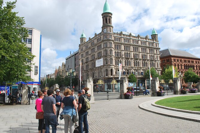 Best of Belfast Walking Tour - Customs House and Speaker’s Corner