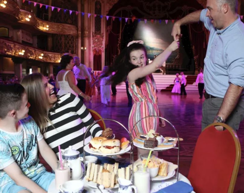 Blackpool: Afternoon Tea at Blackpool Tower Ballroom - What arrives on the afternoon tea stand