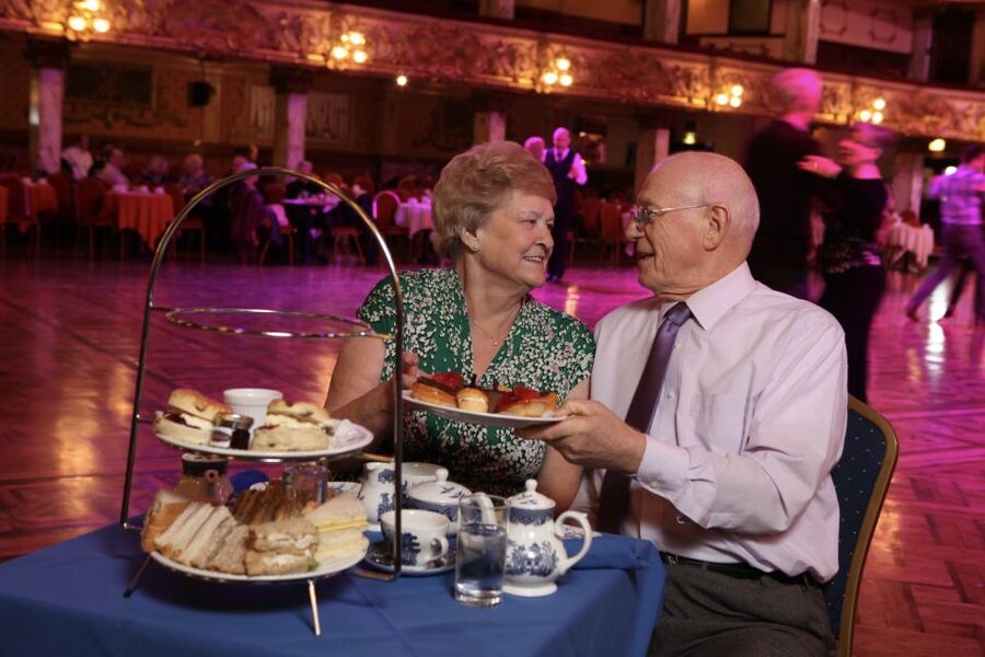 Blackpool: Afternoon Tea at Blackpool Tower Ballroom - Arriving at the side of the dance floor