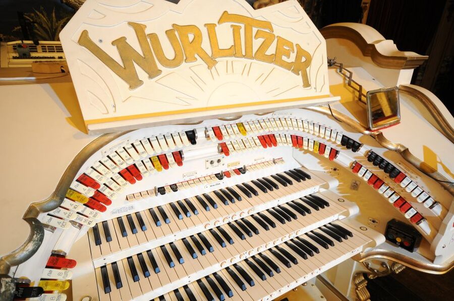 Blackpool: Blackpool Ballroom Entrance Ticket - Listening to the Wurlitzer organ