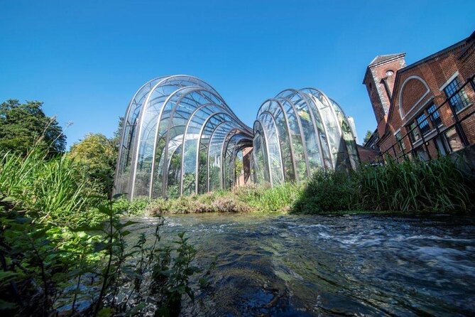 Bombay Sapphire Gin Distillery Tour and Cocktail - Key points to know before you go