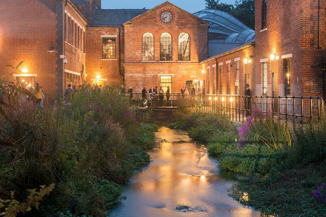 Bombay Sapphire Gin Distillery Tour and Cocktail - Is the $30.51 price good value?