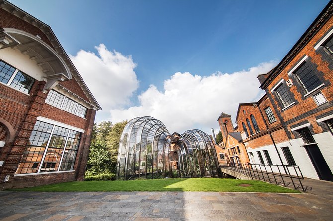 Bombay Sapphire Gin Distillery Tour and Cocktail - The cinema room gives the tour its context
