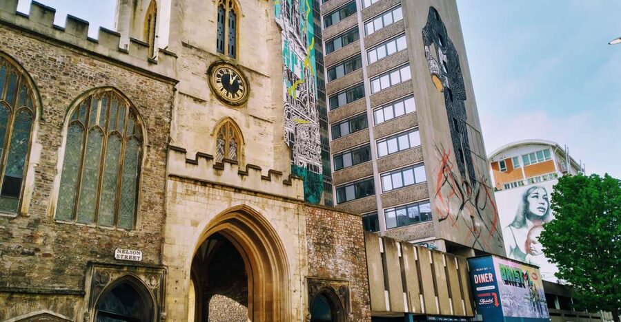 Bristol: Self-Guided Sightseeing Audio Tour - Bristol Bridge begins the city story