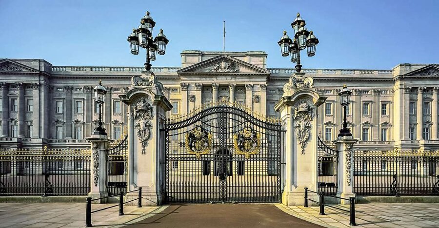 Buckingham Palace: The State Rooms Entrance Ticket - Who Will Enjoy This Most