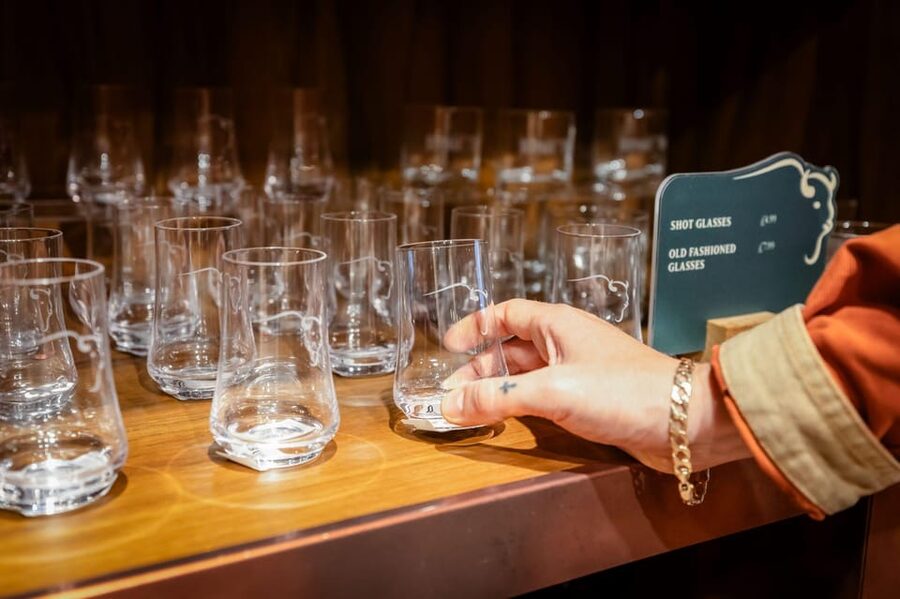 Buffalo Trace Distillery: Whiskey Tasting Experience - Why the guide matters more than the bottle list