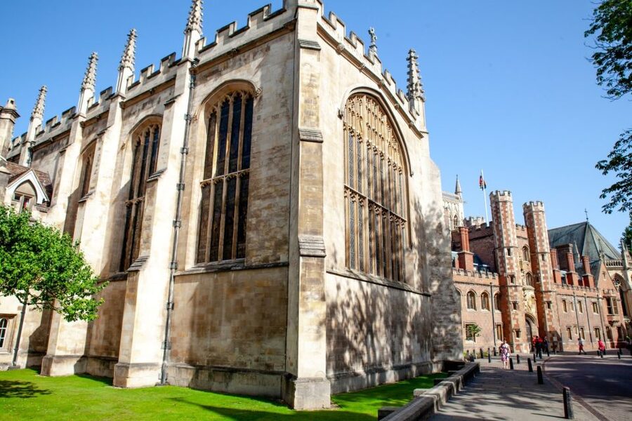 Cambridge: 2-Hour Private University Walking Tour - Key points to know before booking