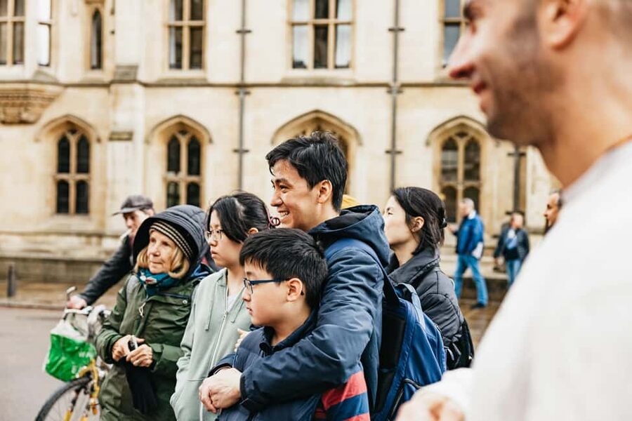Cambridge: Alumni-Led Walking Tour w/ King's College Option - Why a student-led Cambridge walk works so well