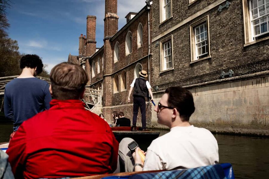 Cambridge: Punting Tour on the River Cam - Starting at Scudamore’s Mill Lane Punting Station