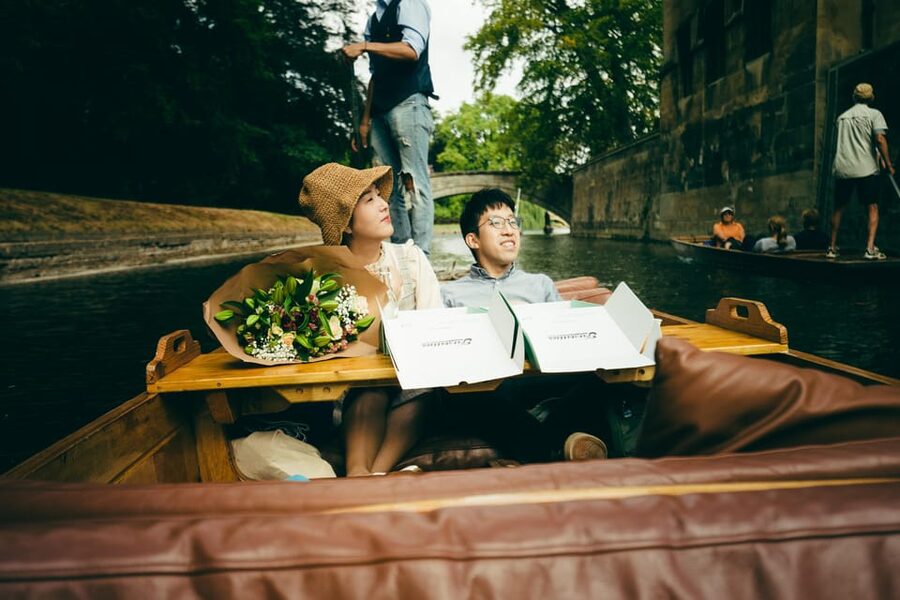 Cambridge: Shared Punting Tour with Guide - Why Cambridge Looks Different From a Punt