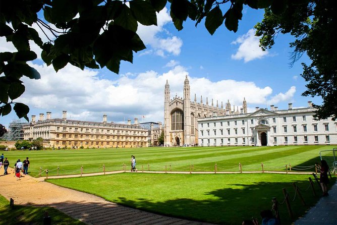 Cambridge University With Alumni: Optional Kings College Entrance - Pembroke and Corpus Christi show two sides of college life