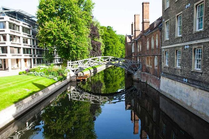 Cambridge University With Alumni: Optional Kings College Entrance - The Backs, Clare College, and the River Cam