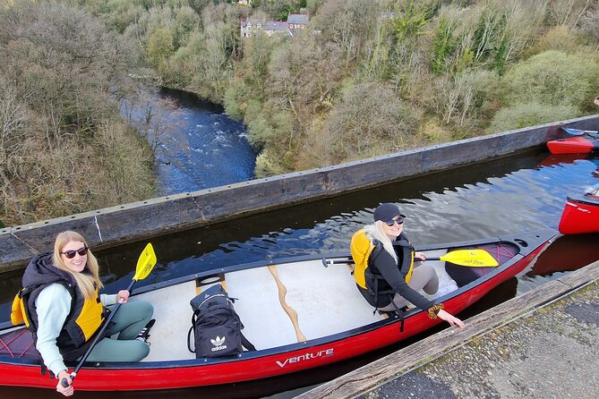 Canoe Trip Over the Pontcysyllte Aqueduct - Families, dogs, and nervous paddlers