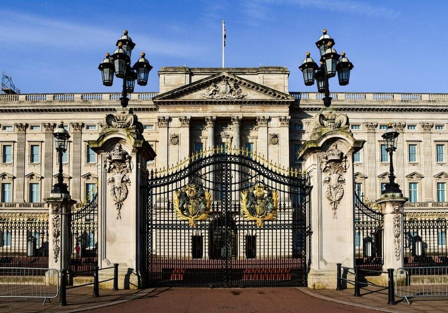 Changing of the Guard Experience in London - Who will enjoy this London walk?