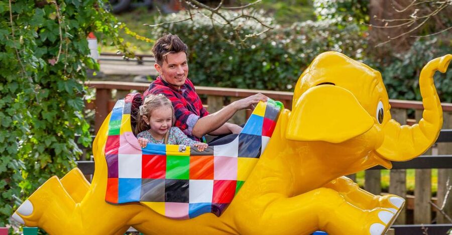 Chessington World of Adventures Resort: Entrance Ticket - A zoo and theme park in one full day