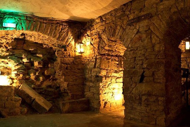 City of the Dead: The Double Dead Tour - The walk from the vaults to Greyfriars Kirkyard