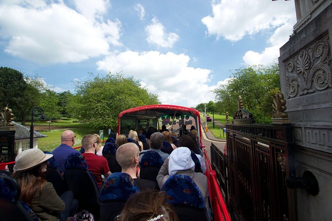 City Sightseeing Belfast Hop-On Hop-Off Bus Tour - Cultúrlann, Falls Road, and the murals