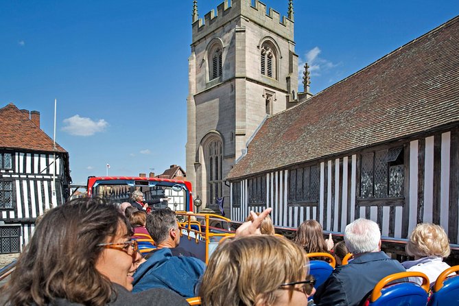 City Sightseeing Stratford-upon-Avon Hop-On Hop-Off Bus Tour - Stop 7 to Stop 9: getting out to Anne Hathaway’s Cottage