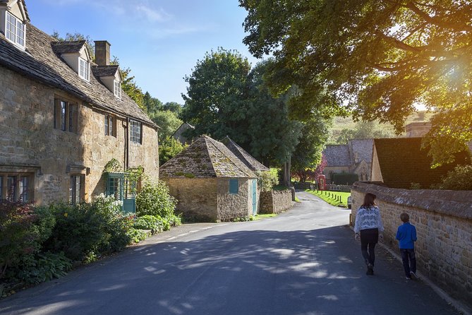 Cotswolds Small Group Tour from London - Bibury, Arlington Row, and the River Coln