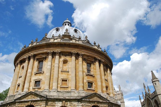 Cotswolds Villages and Oxford Full Day Tour from London - Leaving London for the Cotswolds