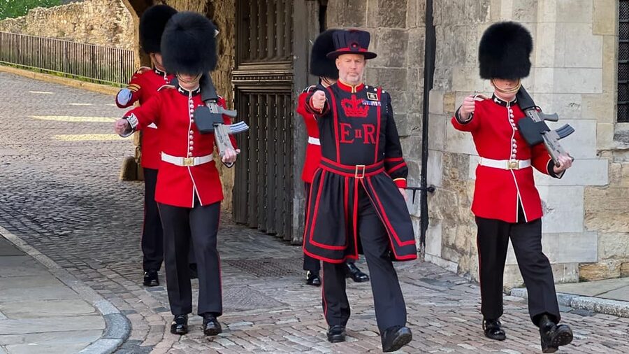 Early Access:Tower of London Opening Ceremony & Royal London - The White Tower and a compact visit