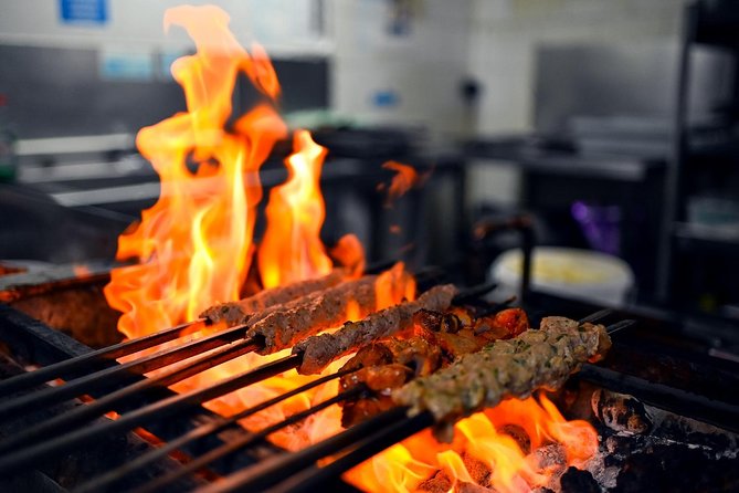 East London Indian Food Tour with 8+ Authentic Food Tastings - Curries, basmati rice, naan, and tandoori cooking