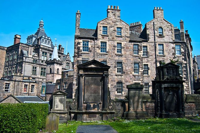 Edinburgh Darkside Walking Tour: Mysteries, Murder and Legends - Old Calton Burial Ground or Canongate Kirkyard