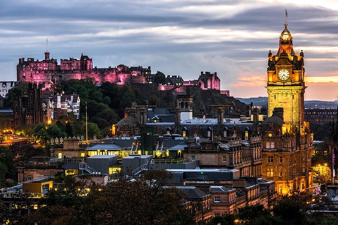 Edinburgh Darkside Walking Tour: Mysteries, Murder and Legends - The storytelling makes or breaks the evening
