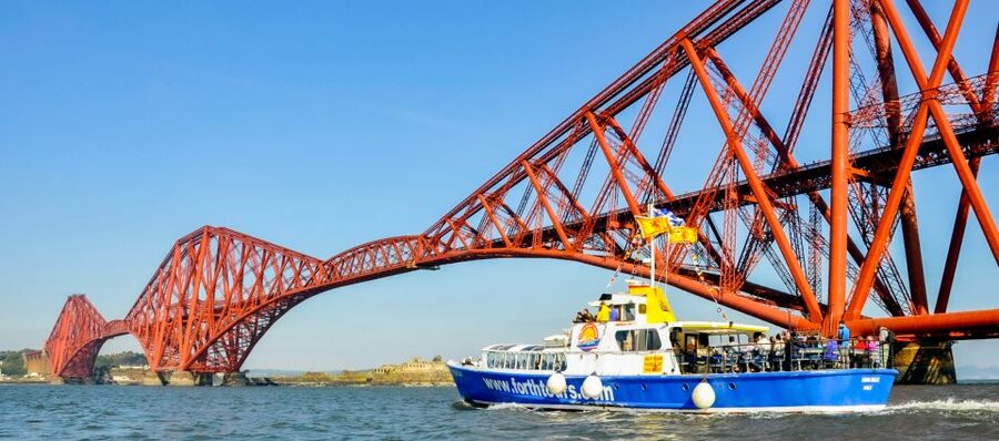 Edinburgh: 'Firth of Forth' Three Bridges Sightseeing Cruise - What the 90-minute route feels like