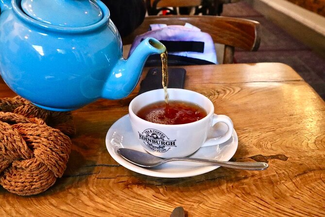 Edinburgh Food Tour with Scotch, Haggis, a Secret Dish & More - A three-hour introduction to Edinburgh by mouth