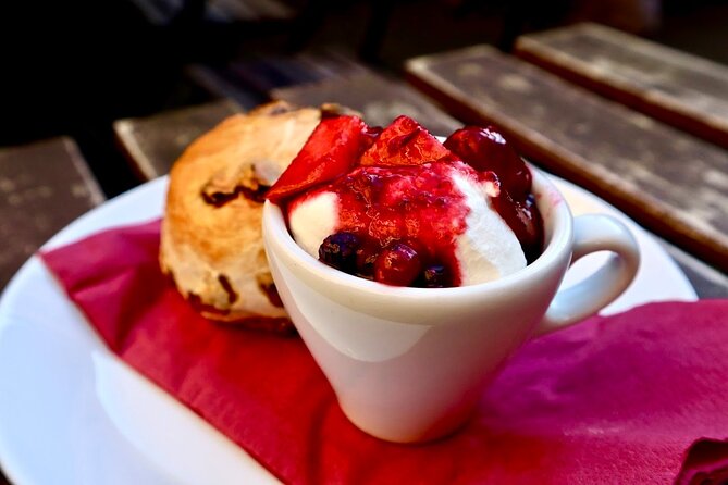 Edinburgh Food Tour with Scotch, Haggis, a Secret Dish & More - Haggis, whisky, and the Scottish food lesson