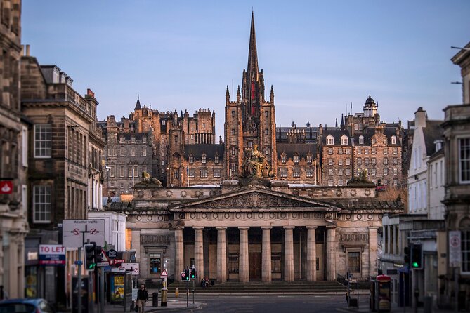 Edinburgh Full Day Walking Tour with Castle Included -Small Group - From Georgian elegance to Edinburgh Castle