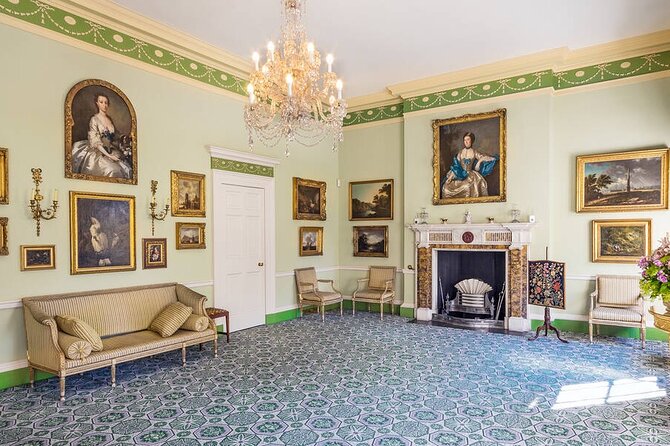 Edinburgh Full Day Walking Tour with Castle Included -Small Group - Charlotte Square and the Georgian House