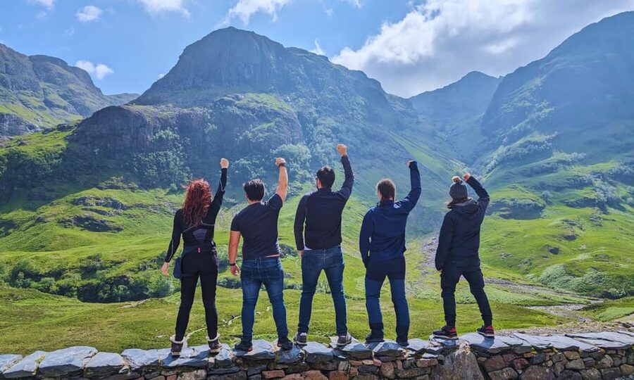 Edinburgh: Loch Ness, Scenic Walk, Glencoe & Whisky Day Tour - Loch Ness: cruise or shore time