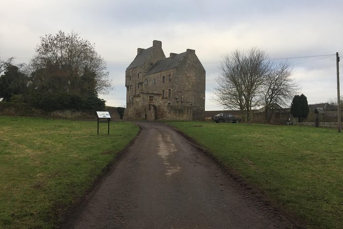 Edinburgh: The Outlander, Palaces & Jacobites Tour - Why this tour works for Outlander fans and castle lovers