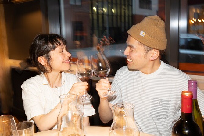 Four hour walking wine tasting tour of Manchester's best bars - Four venues with room for discovery