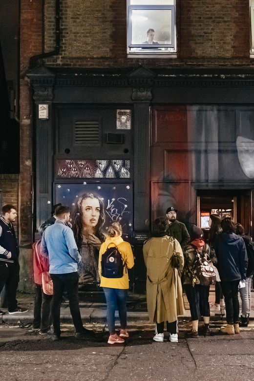 French Language : Original Jack the Ripper Tour - Christ Church and Spitalfields Market
