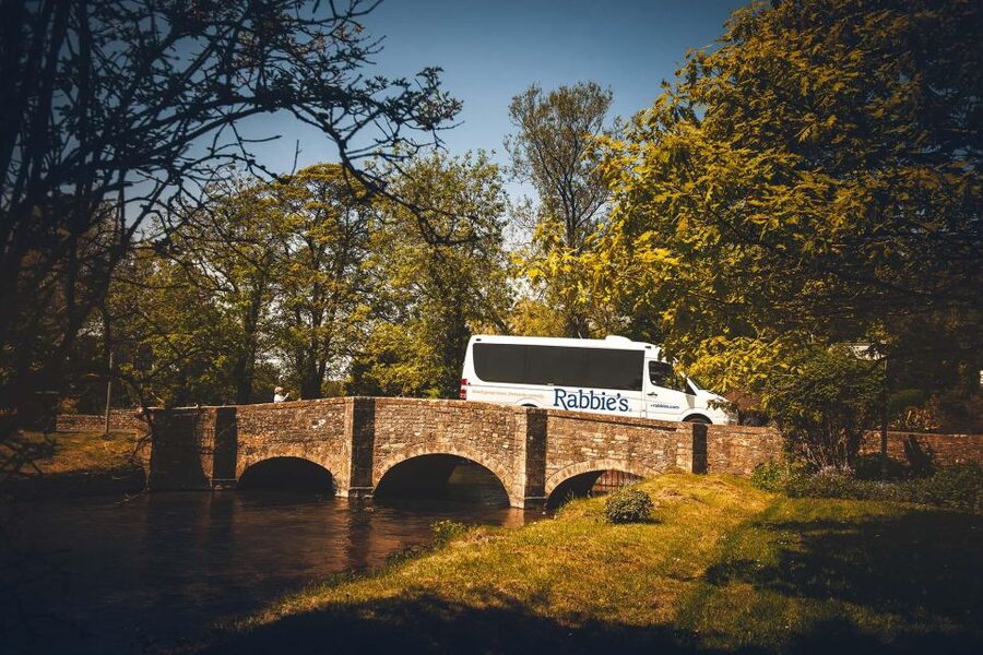 From Bath: Cotswolds and Oxford Full-Day Tour - Oxford: college courtyards, towers, and limited time