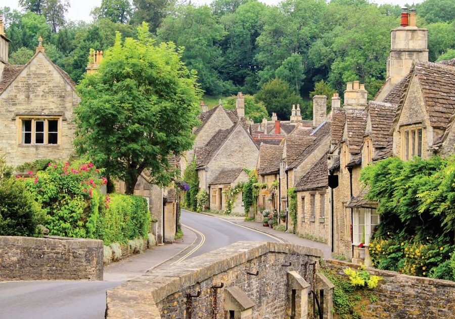 From Bath: Stonehenge & the Cotswolds Day Tour with Entry - Avebury and Its Wide Open Stone Circle