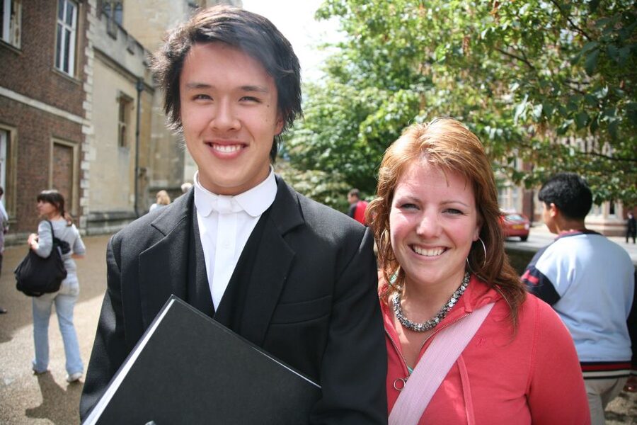 From Brighton: Oxford, Windsor and Eton Full Day Trip - Windsor Castle and the view from the Long Walk