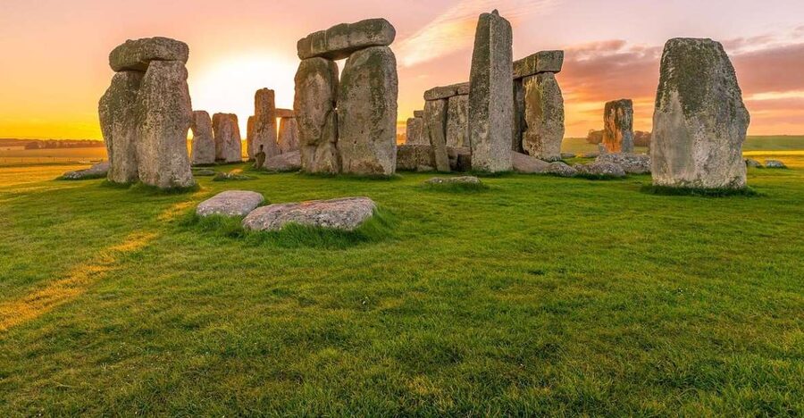 From Brighton: Stonehenge and Bath Full-Day Trip - Key points to know before booking