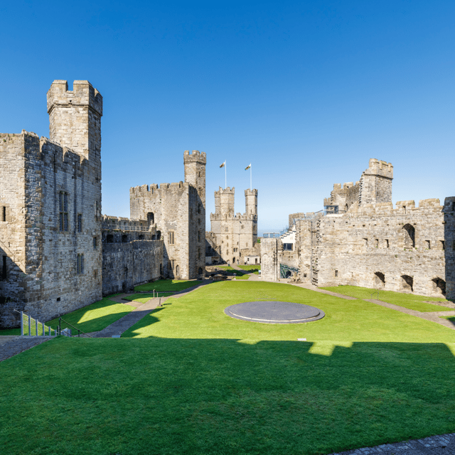 From Chester: North Wales and Caernarfon Castle Tour - A guide makes a real difference