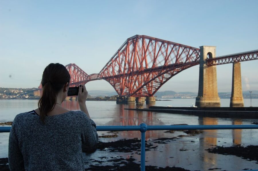 From Edinburgh: 2-Day Highlands Tour with Hogwarts Express - Day one: Pitlochry and the road north